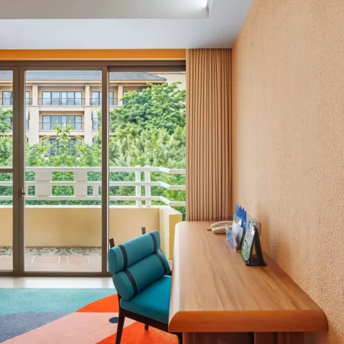 Exploration Room – King Bed