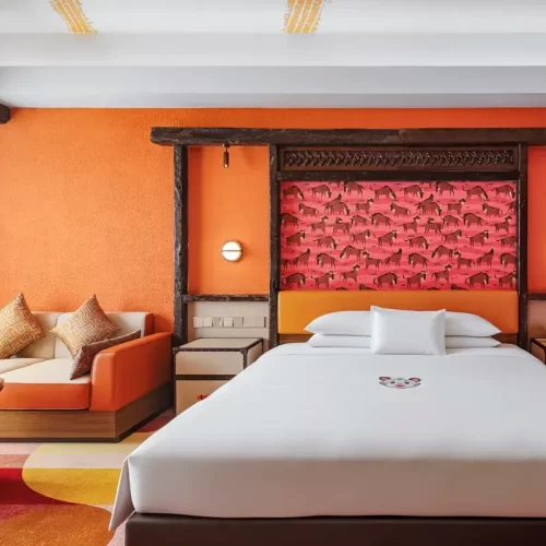 Exploration Room – King Bed