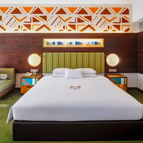 Exploration Room – King Bed